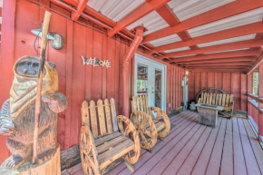 Woodsy New Mexico Abode with Fire Pit and Grill!